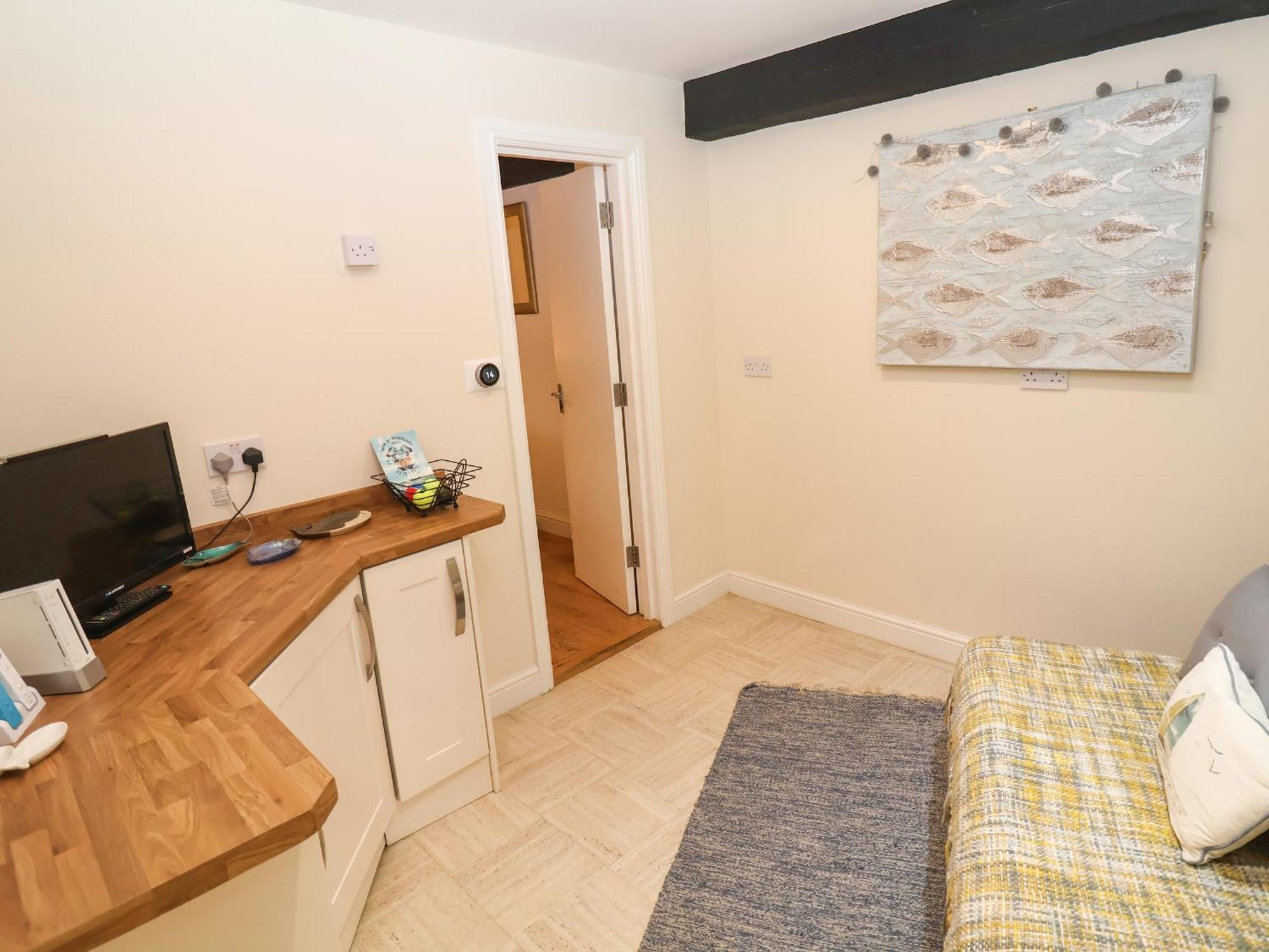 Apartmán Lyme Views Lyme Regis Exteriér fotografie